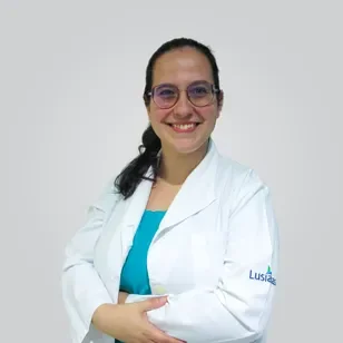 Dra. Carolina Vaz Macedo