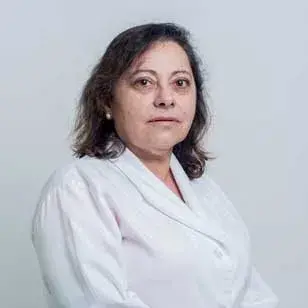 Dra. Ana Barata Feio