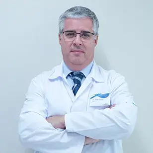 Dr. Jorge Oliveira