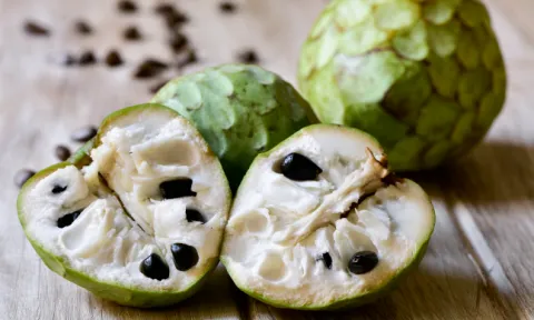 Anona: conhece as vantagens deste fruto?