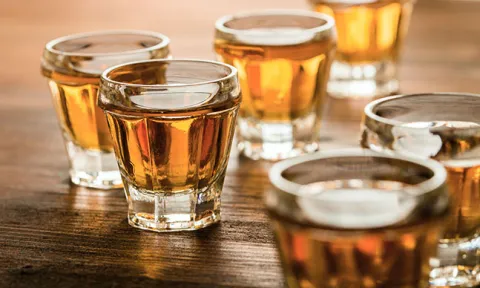 Sabe quais são as consequências do alcoolismo a curto, médio e longo prazo? Informe-se para saber lidar com este problema. Sabe quais são as consequências do alcoolismo a curto, médio e longo prazo? Informe-se para saber lidar com este problema.