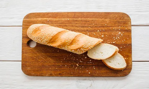 Fique a saber se deve eliminar o glúten da sua alimentação diária ou apenas em situações muito específicas. Fique a saber se deve eliminar o glúten da sua alimentação diária ou apenas em situações muito específicas.