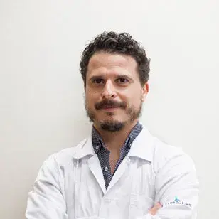 Dr. André Ramos