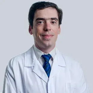 Dr. Vitor Maduro