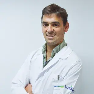 Dr. Hugo Constantino