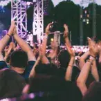 público a ver um concerto