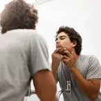 Será que o chocolate provoca mesmo acne?
