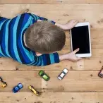 A importância de os pais definirem regras para o uso de tecnologias