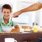 A prática de exercício é necessária e desejável, mas saber o que comer antes e depois é igualmente importante.
