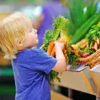 Aproveite as férias para mudar os hábitos alimentares dos seus filhos