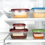 As intoxicações alimentares podem ser provocadas por alimentos ou água contaminados