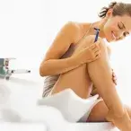 Rapar os pelos faz com que fiquem mais fortes?